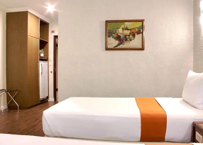 Rothman Hotel 3*